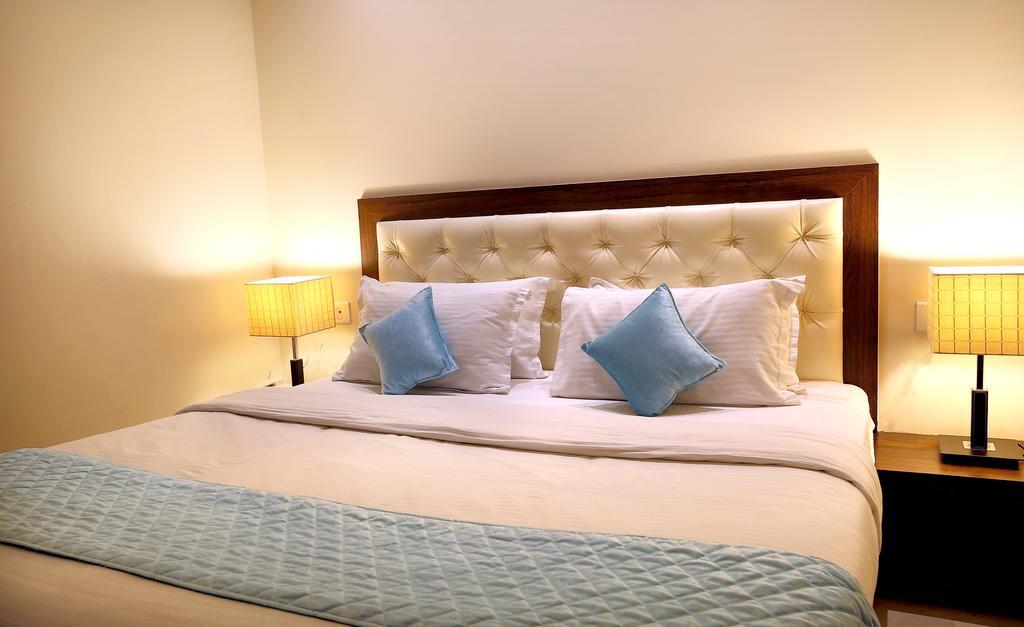 Hotel Rk Grande لوديانا المظهر الخارجي الصورة