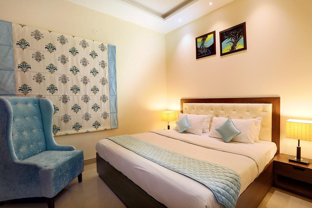 Hotel Rk Grande لوديانا الغرفة الصورة